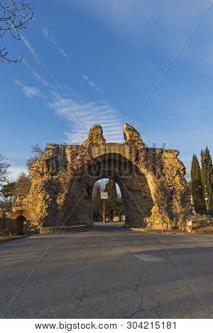 Hisarya, Bulgaria - December 26, 2018: Sunset View Of The South Gate Know As The Camels At Roman For
