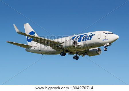 Moscow, Russia - May 19, 2019: Aircraft Boeing 737-524(wl) Vp-bxy Of Utair Aviation Landing At Vnuko