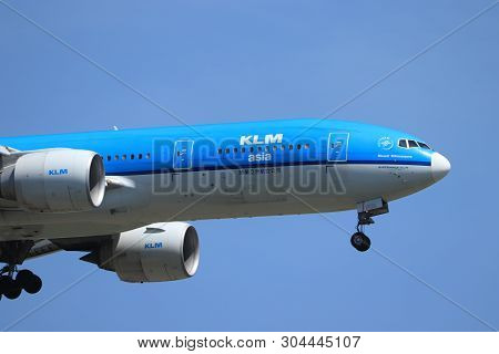 Amsterdam, The Netherlands - June, 1st 2019: Ph-bqk Klm Royal Dutch Airlines Boeing 777-206 Final Ap