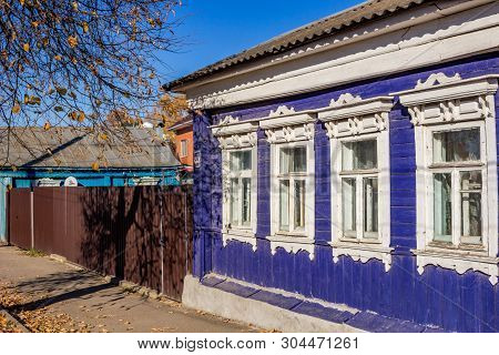 Borovsk, Russia - October 2018: Lenin Street In The City Of Borovsk In The Autumn