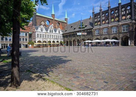 Luebeck, Germany - June 3, 2019: Market Place At The Town Hall Of Luebeck, A Popular Tourist Destina