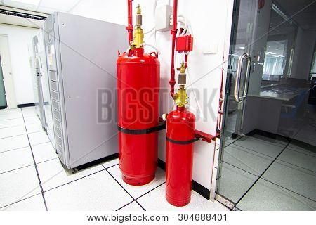 Fm-200 Suppression Systems, Fm200 Gas Flooding System, Gas Suppression System In Data Center Room