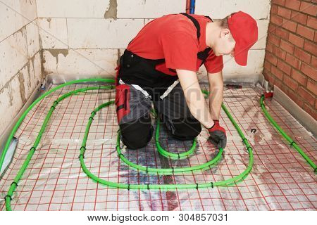 underfloor heating installation. Floor Heating system