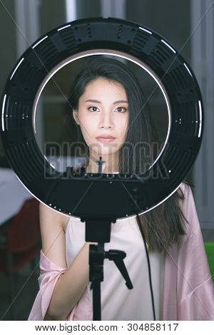 Photo Pass Through The Circle Studio Light Of Beautiful Face Of Asian Model Woman.