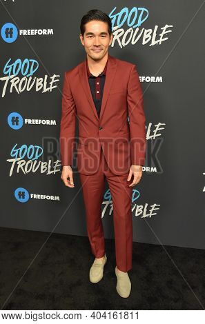 LOS ANGELES - JAN 08:  Actor Ken Kirby arrives for Freeform's 