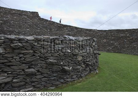 Cahersiveen (ireland), - July 20, 2016: Cahergal Stone Fort Dating From The Iron Age (500bc To 400 A