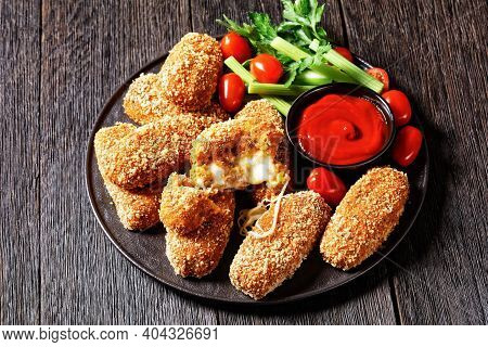 Suppli Al Telefono Italian Fast Food - Fried Rice Croquettes Stuffed With Mozzarella Served On A Bla