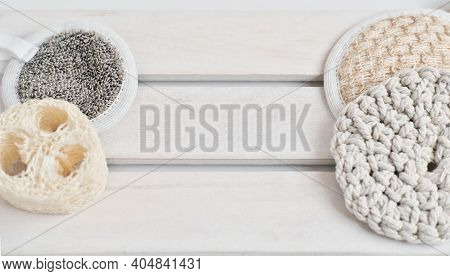 Natural Loofah Or Luffa Sponge Pad For Face And Body Bath Exfoliate And Cotton And Seaweed Rounds. E