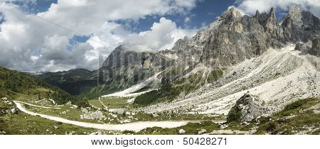 Dolomiti Val Venegia Panorama