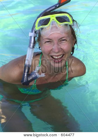 Szczęśliwa kobieta w Oceanie