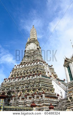 Wat Arun, The Temple of Dawn, Bangkok, Thailand