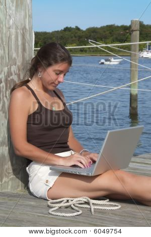 Boot dok Surfer Girl1