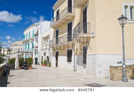 Muraglia. Bari oldtown. Apulien.