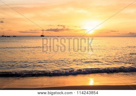 Sunset In Tarrafal Beach In Santiago Island In Cape Verde - Cabo Verde