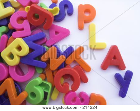 Lettres de l'Alphabet coloré