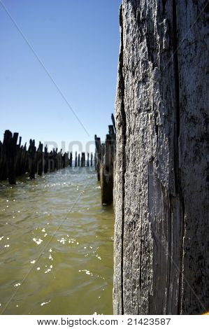 ท่าเรือ