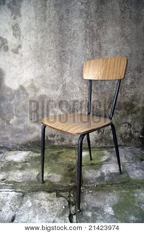Židle v interiéru Grunge
