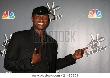 LOS ANGELES - JUN 29: Javier Colon, vítěze 