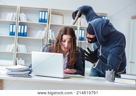 Criminal taking businesswoman as hostage in office