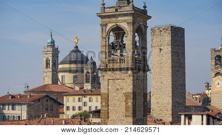 Panorama of old Bergamo, Italy. Bergamo, also called La Citt dei Mille, The City of the Thousand , is a city in Lombardy, northern Italy, about 40 km northeast of Milan