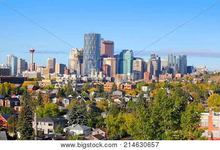 CALGARY, ALBERTA, CANADA - September 29 , 2017 - View of the Calgary, Alberta skyline from Edowrthy Park
