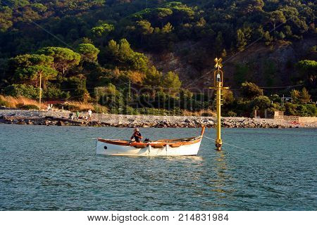 Fisherman's Boat in front of Palmaria Island