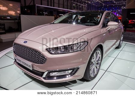 2017 Ford Mondeo Vignale Car
