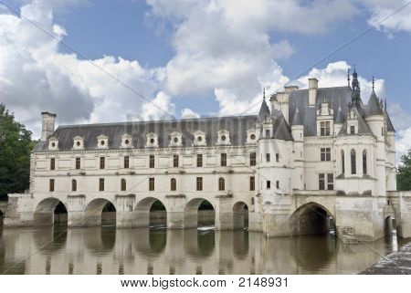 샤 또 반듯한, 프랑스