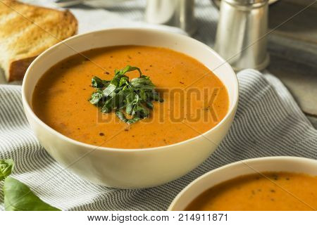 Homemade Tomato Basil Bisque Soup