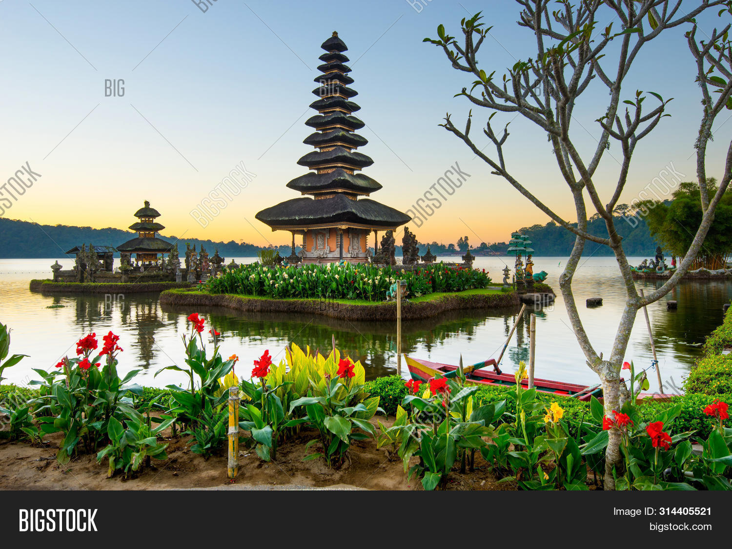Pura Ulun Danu Bratan Image Photo Free Trial Bigstock
