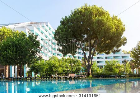 Manavgat, Turkey 09/07/2019 Aska Grand Prestig Hotel, Editorial Luxury Hotel White-blue With A Pool 