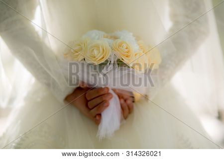 Bride And Bride Flower Marrige Bridal Dress