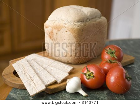 Chleb na Breadbord z pomidorami
