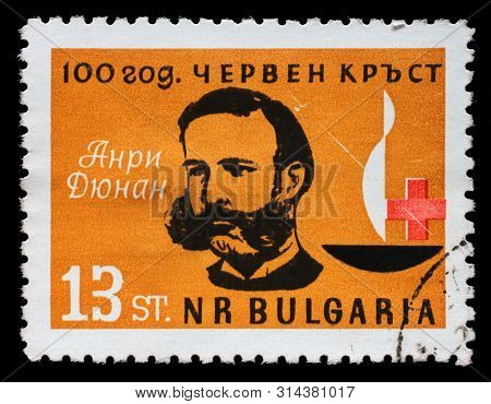 ZAGREB, CROATIA - JUNE 25, 2014: A stamp printed in Bulgaria shows Henri Dunant, Founder of the Red Cross, 100th Anniversary of the Red Cross serie, circa 1964.