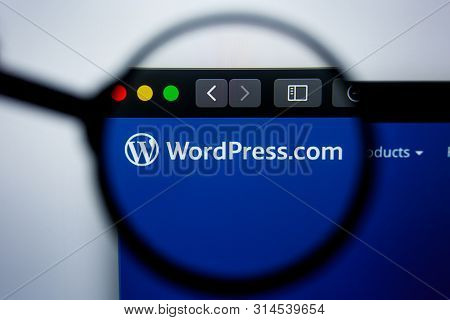 Los Angeles, California, Usa - 29 Jule 2019: Illustrative Editorial Of Wordpress.com Website Homepag