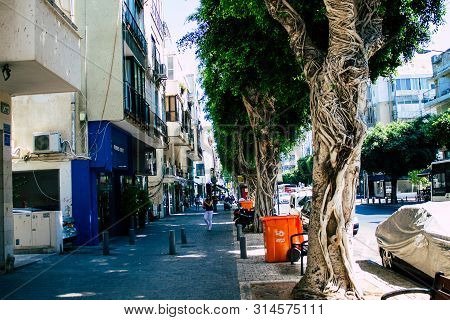 Tel Aviv Israel July 29, 2019 View Of Unknowns Israeli People Walking On Dizengoff Street At Tel Avi