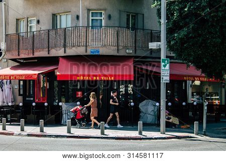 Tel Aviv Israel July 29, 2019 View Of Unknowns Israeli People Walking On Dizengoff Street At Tel Avi