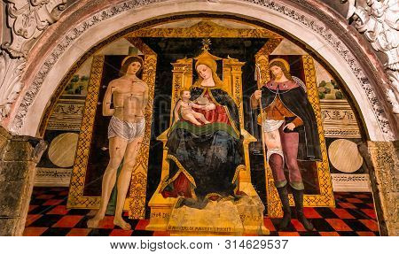 Basilica San Fedele, Como, Italy