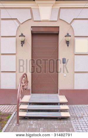 Ingresso alla casa