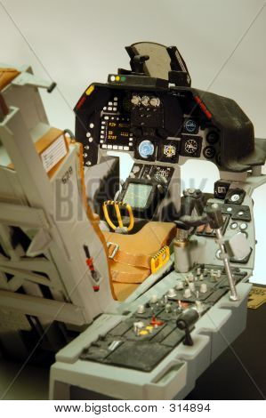 Cockpit2