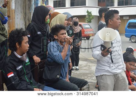 Actions Of Solidarity And Condolences