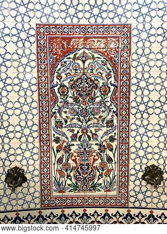 26 Of March 2021 - Kazan, Russia. Ornament On The Wall Of The Mens Washroom In The Kul Sharif Mosque