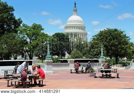 Washington Dc, Usa - June 13, 2013: People Walk By Us National Capitol In Washington Dc. 18.9 Millio