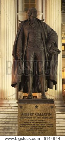 Albert Gallatin patsas meille valtiovarainministeriö meille Treasury lähtevät