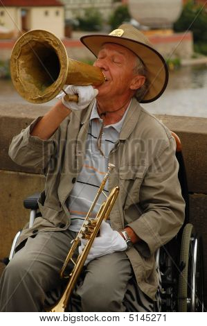 Stiff limbed-Jazz spelare