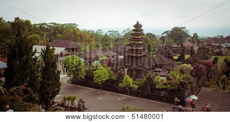 Besakih complex Pura Penataran Agung