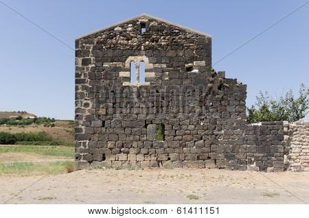 Double Lancet Window