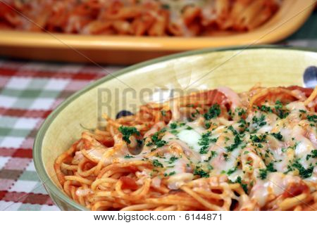 exquisite Nudeln mit frischen Tomaten sauce