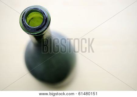 A Green Bottleneck With Room For Text