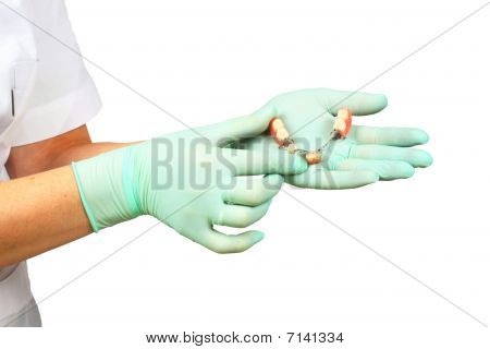 Prothese, Krone, Brücke und Furniere auf der Seite